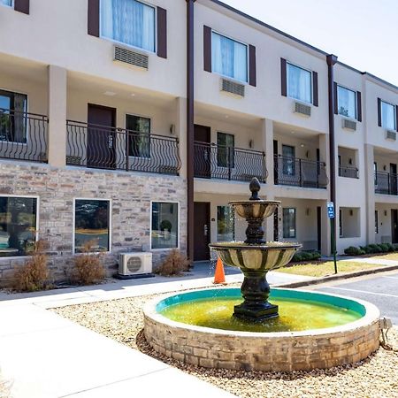 Days Inn By Wyndham College Park Atlanta Airport South Εξωτερικό φωτογραφία