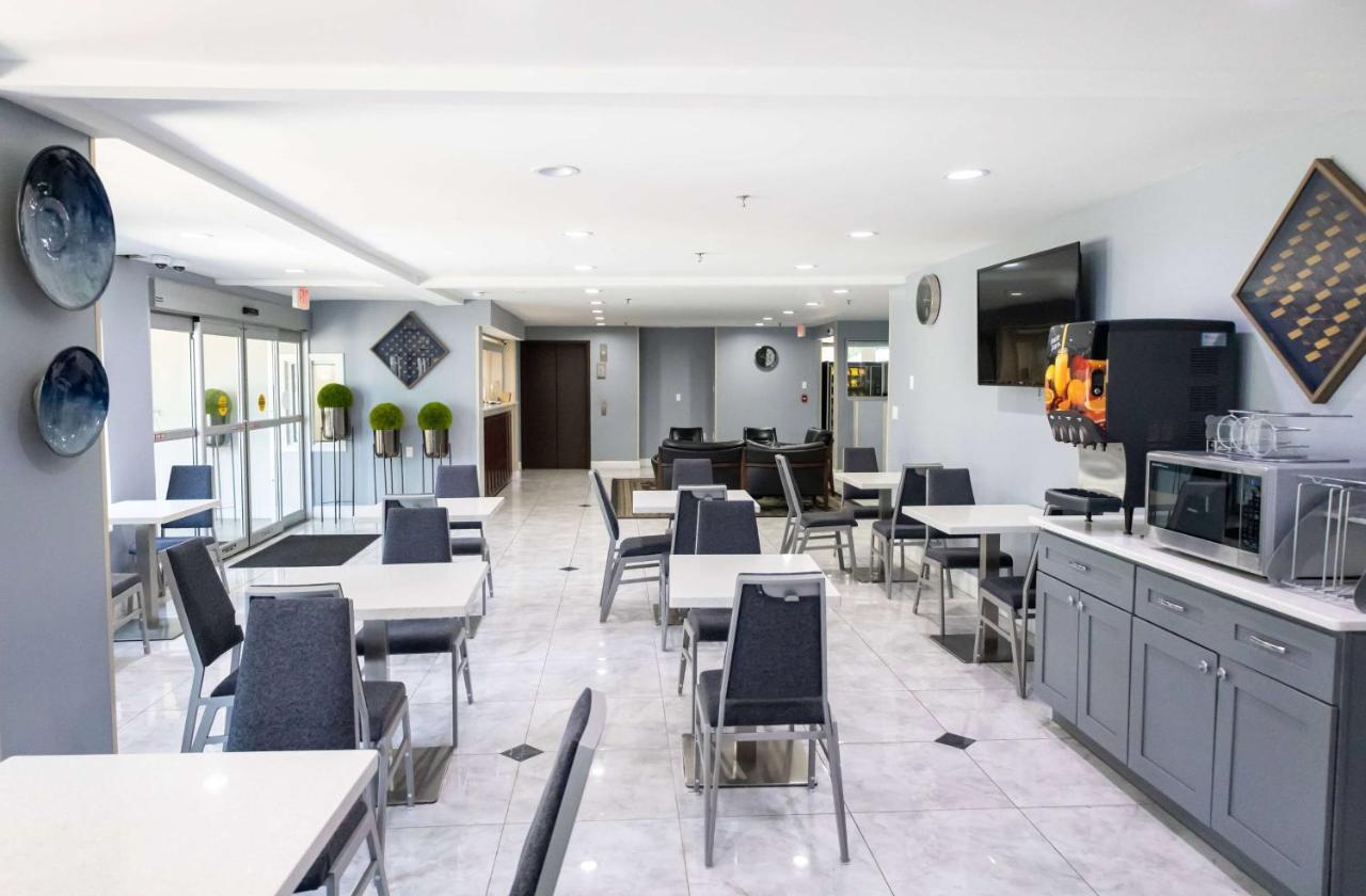 Days Inn By Wyndham College Park Atlanta Airport South Εξωτερικό φωτογραφία