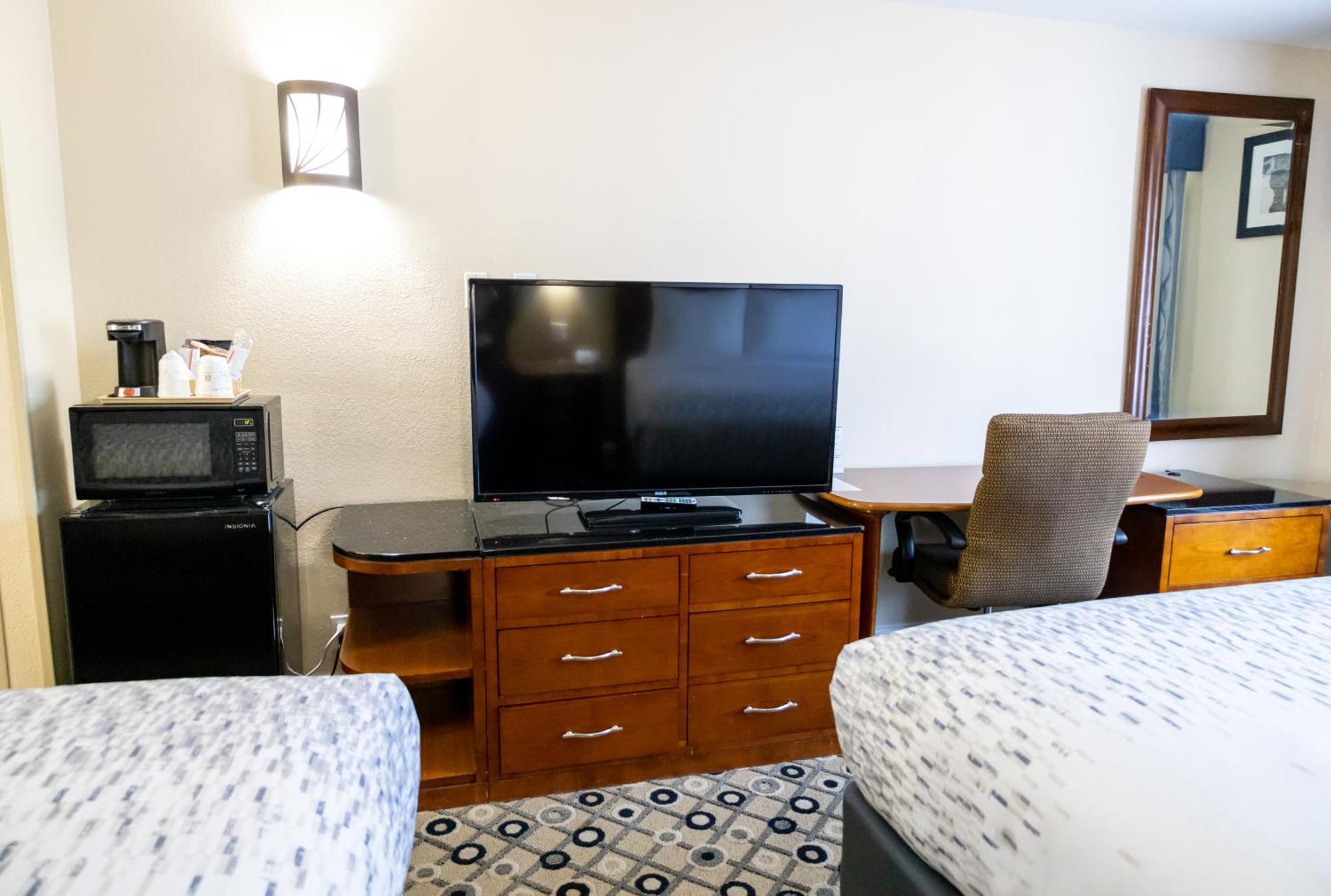 Days Inn By Wyndham College Park Atlanta Airport South Εξωτερικό φωτογραφία